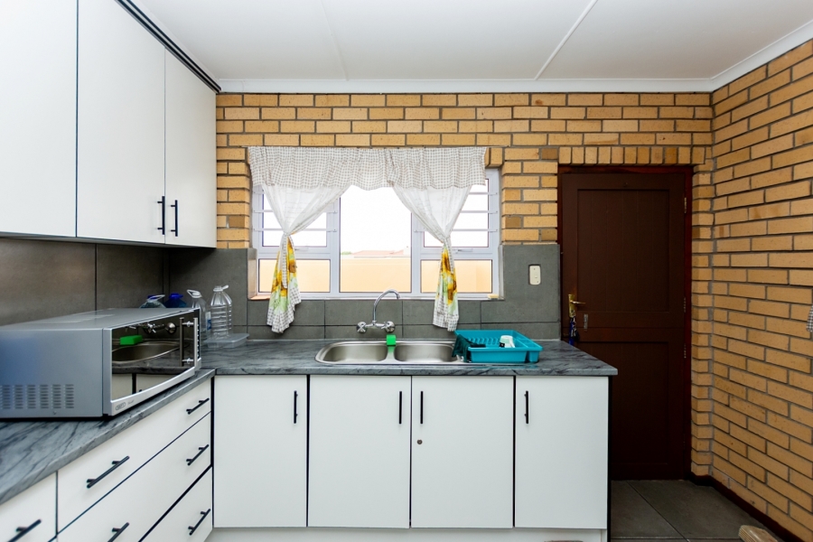 4 Bedroom Property for Sale in Port Owen Western Cape